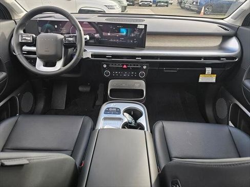 New 2026 Hyundai Ioniq 9 Limited AWD/4WD image 15