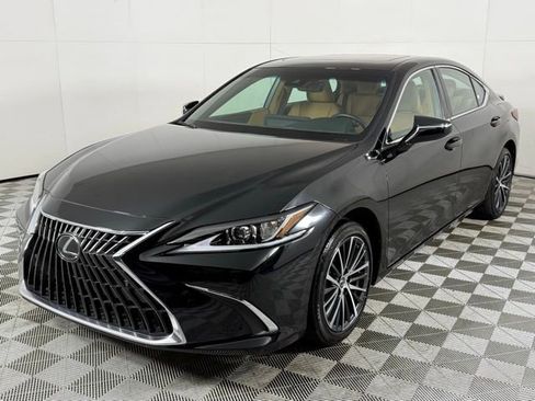 Certified 2024 Lexus ES 300h F Sport image 2