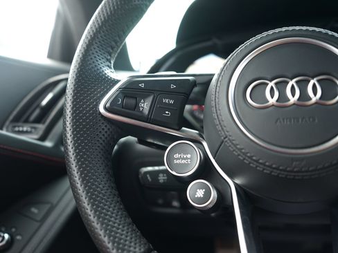Used 2018 Audi R8 V10 plus AWD/4WD image 18