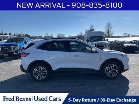 Used 2020 Ford Escape SEL image 9