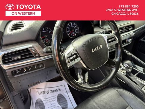 Used 2022 Kia Telluride EX w/ EX Premium Package image 41