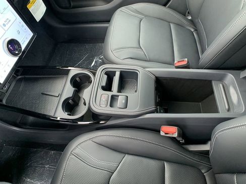 New 2025 Ford Mustang Mach-E Premium image 37