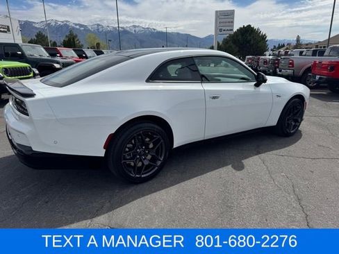 New 2026 Dodge Charger R/T AWD/4WD image 4