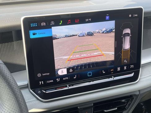 New 2026 Volkswagen Tiguan SE R-Line AWD/4WD image 21