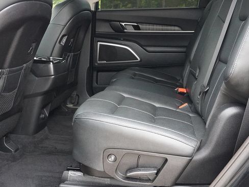 Used 2025 Kia Telluride EX FWD image 37