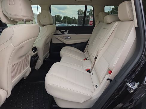 New 2026 Mercedes-Benz GLS 450 4MATIC image 12