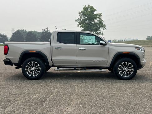 New 2026 GMC Canyon Denali AWD/4WD image 52
