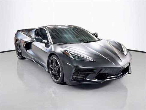 Used 2023 Chevrolet Corvette Stingray Coupe w/ Z51 Performance Package image 5