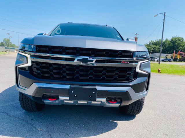 Used 2021 Chevrolet Tahoe Z71 w/ Rear Media and Nav Package AWD/4WD image 4