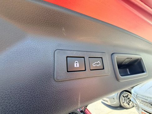 Used 2026 Subaru Forester Touring AWD/4WD image 28