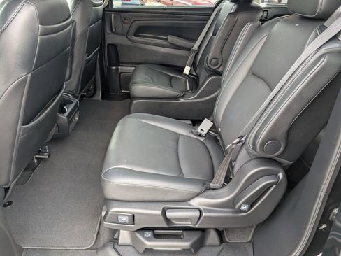Used 2024 Honda Odyssey Touring image 12