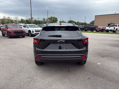 New 2026 Chevrolet Trax LT w/ Midnight Edition