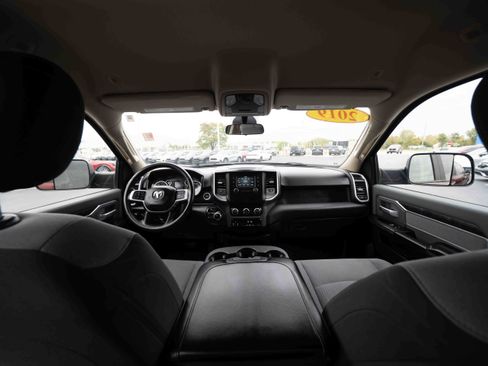 Used 2019 RAM 2500 Big Horn image 18