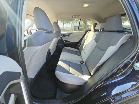 Used 2023 Toyota RAV4 XLE image 23