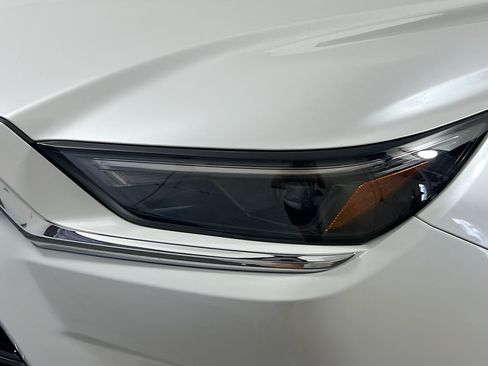 Used 2025 Toyota Grand Highlander AWD Hybrid image 11