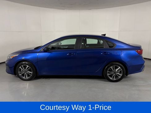 Used 2024 Kia Forte LXS FWD image 6
