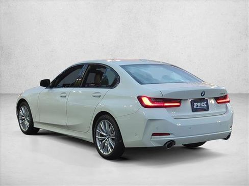 Used 2023 BMW 330i Sedan w/ Premium Package RWD image 8