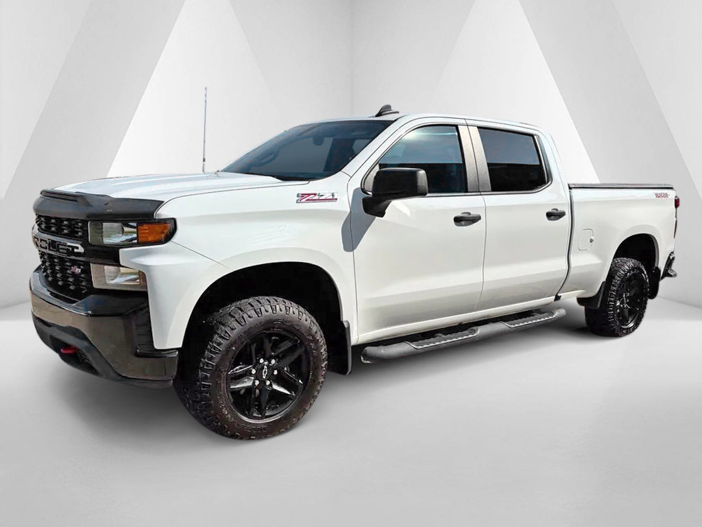 Used 2022 Chevrolet Silverado 1500 Custom Trail Boss w/ LPO, Dark Essentials Package AWD/4WD image 4