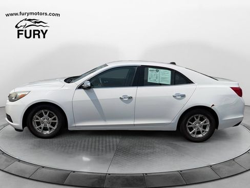 Used 2014 Chevrolet Malibu LS FWD image 6