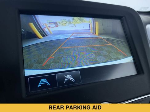 Certified 2018 Chevrolet Equinox LT FWD image 6