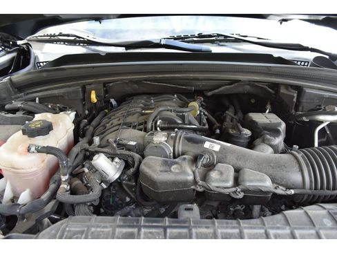 Used 2023 Jeep Grand Cherokee Limited image 9