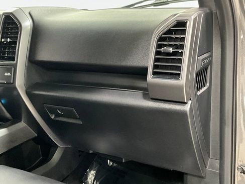 Used 2018 Ford F150 XLT w/ Equipment Group 302A Luxury AWD/4WD image 17