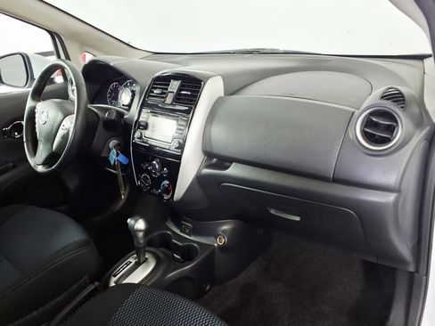 Used 2018 Nissan Versa Note SV image 14