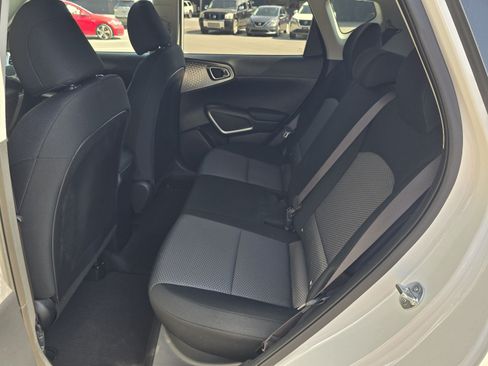 Used 2024 Kia Soul LX w/ Option Group 015 FWD image 11