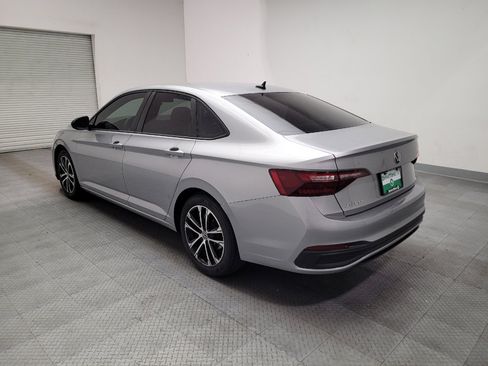 Used 2022 Volkswagen Jetta Sport FWD image 5