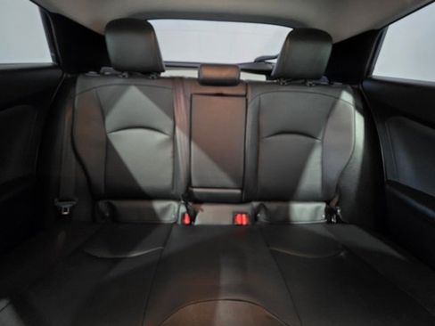 Used 2016 Toyota Prius Four Touring image 15