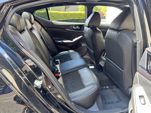 Used 2023 Nissan Maxima SR w/ Sport Mat Group FWD image 37