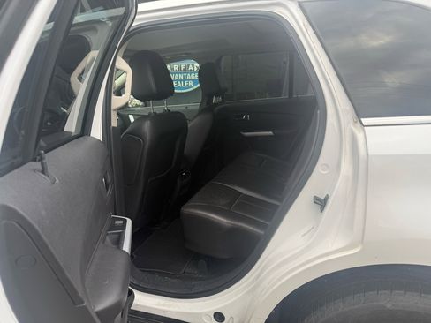 Used 2014 Ford Edge Limited w/ Equipment Group 302A image 9