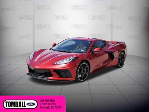 Used 2023 Chevrolet Corvette Stingray Preferred Cpe w/ Z51 Performance Package RWD image 3