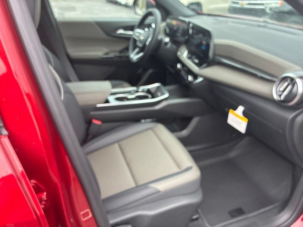 New 2027 Chevrolet Equinox LT w/ Convenience Package II AWD/4WD image 33