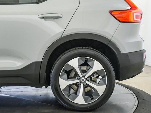 Certified 2026 Volvo XC40 B5 Plus w/ Protection Package Premier AWD/4WD image 11