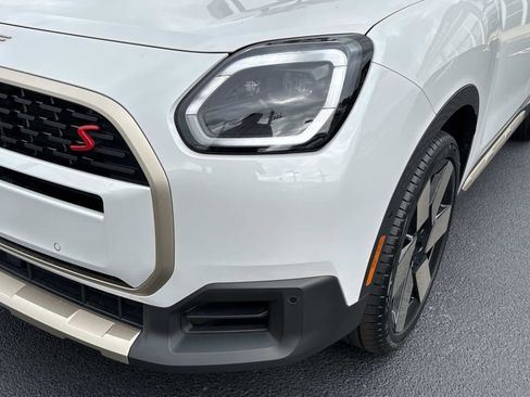 Certified 2025 MINI Cooper Countryman S w/ Comfort Package Max image 9