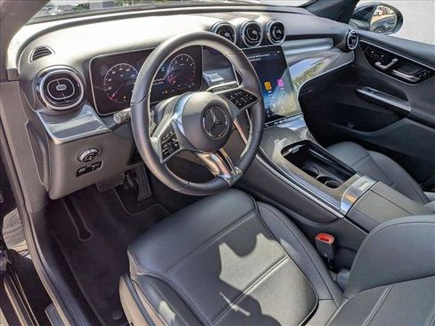 Certified 2026 Mercedes-Benz GLC 300 image 10