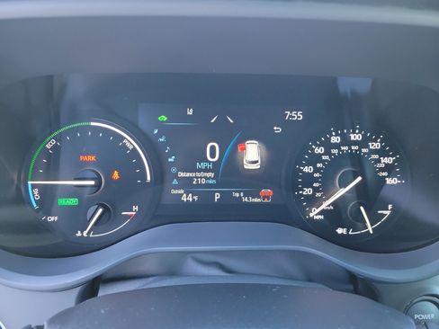 New 2026 Toyota Sienna LE image 23