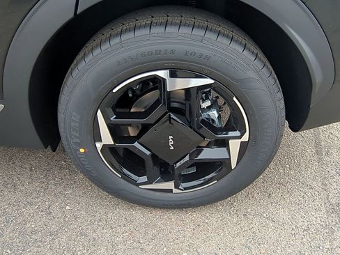 Used 2026 Kia Sportage EX w/ EX Panoramic Sunroof Package image 31