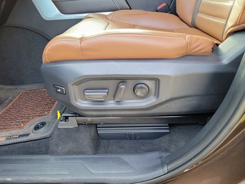 Used 2024 Toyota Tundra 1794 Edition image 14