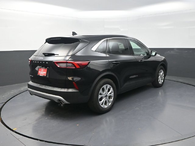 Used 2024 Ford Escape Active FWD image 8