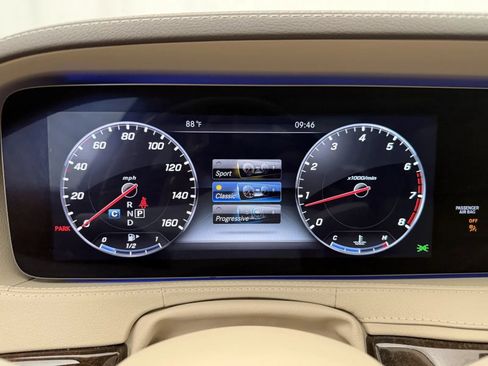 Used 2019 Mercedes-Benz S 560 4MATIC Sedan image 15
