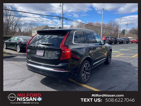 Used 2023 Volvo XC90 B6 Plus w/ Protection Package Premier image 5