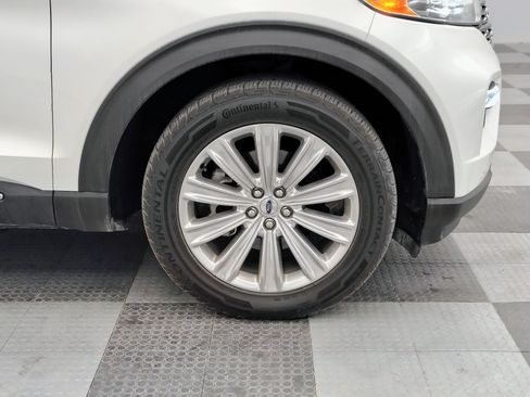 Used 2020 Ford Explorer Limited w/ Class III Trailer Tow Package AWD/4WD image 13