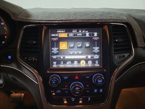 Used 2014 Jeep Grand Cherokee Summit image 15