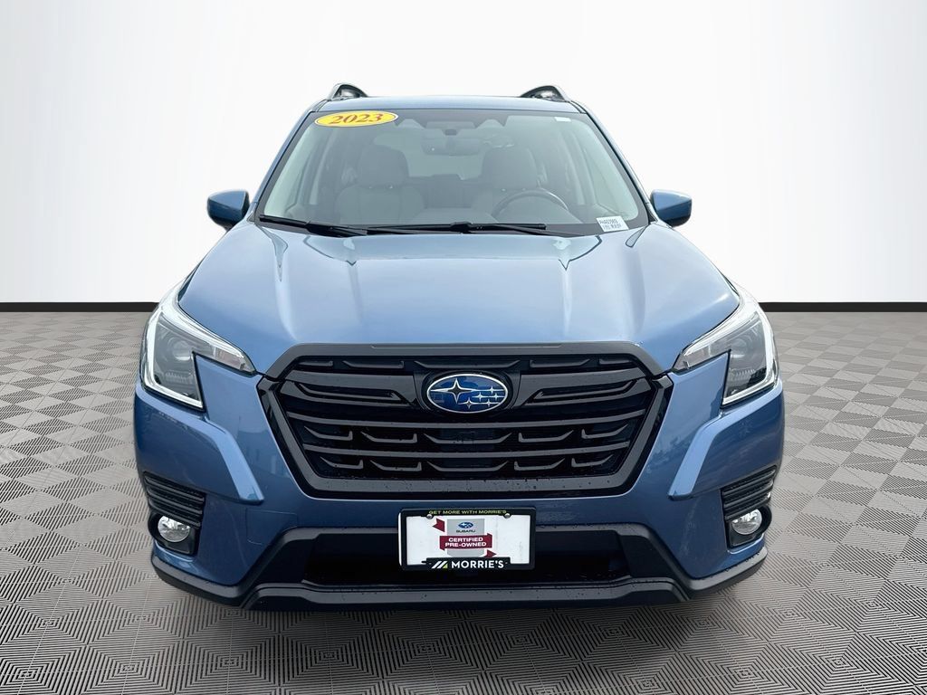 Certified 2023 Subaru Forester Premium AWD/4WD image 2