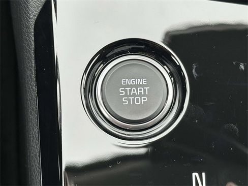 New 2025 Kia Sportage EX w/ EX Premium Package image 16