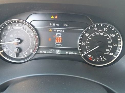Used 2024 Nissan Armada SV AWD/4WD image 36