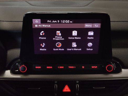 Used 2022 Kia Forte LXS FWD image 25