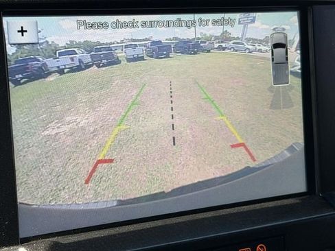 Used 2017 Ford F250 XLT w/ XLT Value Package AWD/4WD image 23
